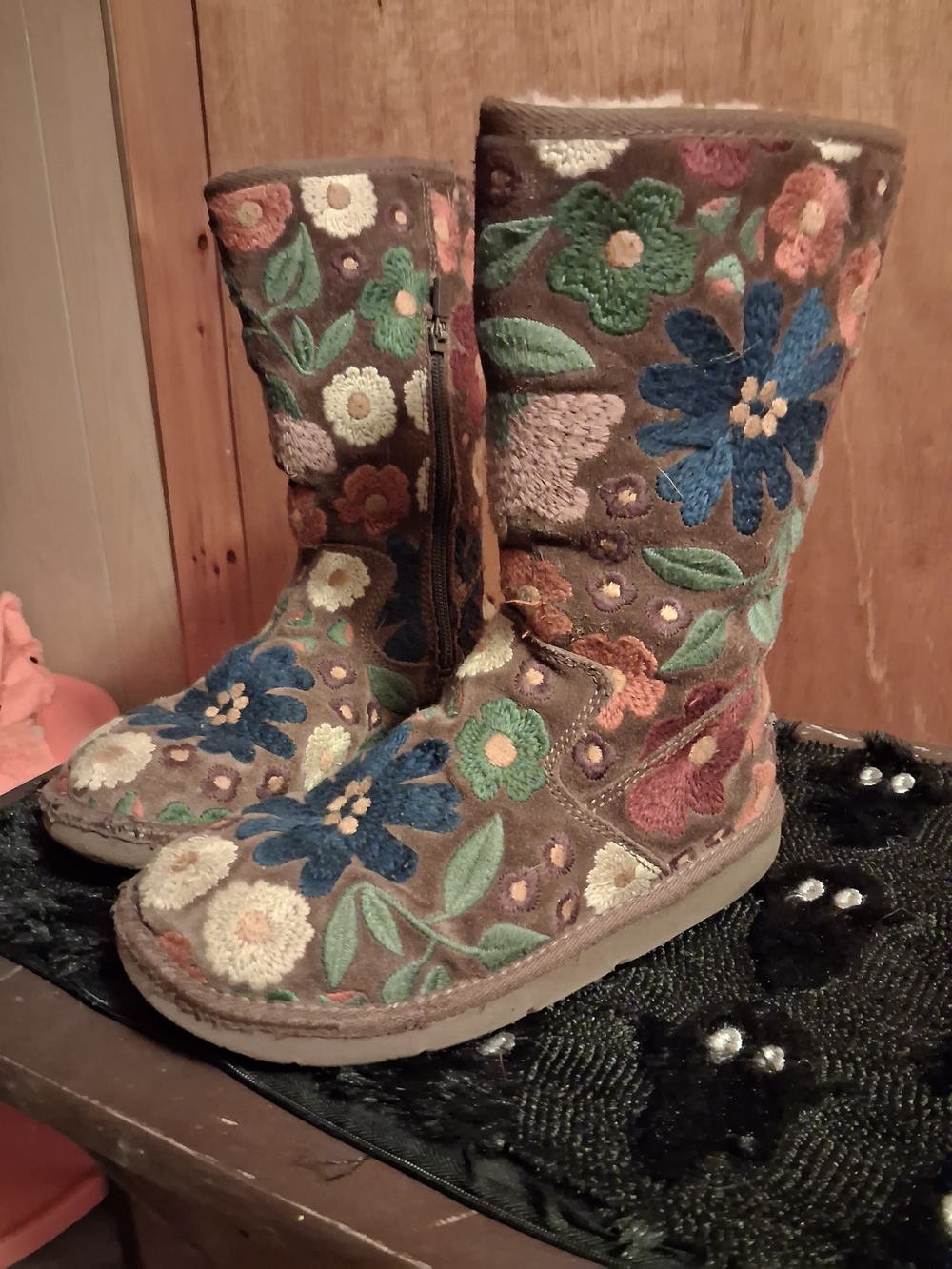 UGG Brown Floral Embroidered Shearling-Lined Moccasin Boots